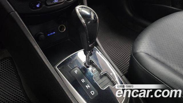 Hyundai Accent 2014 — photo 9