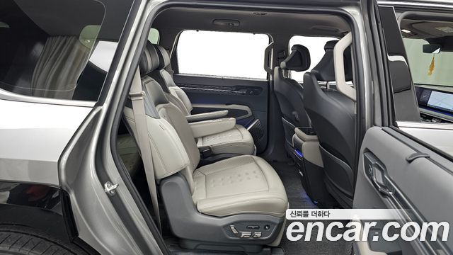 Kia EV9 2024 — photo 18