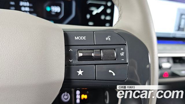 Kia EV9 2024 — photo 32