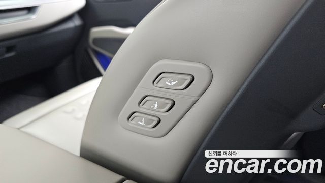 Kia EV9 2024 — photo 35