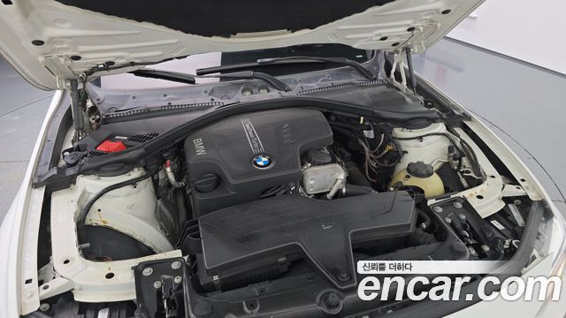 BMW 3-Series 2012 — photo 6