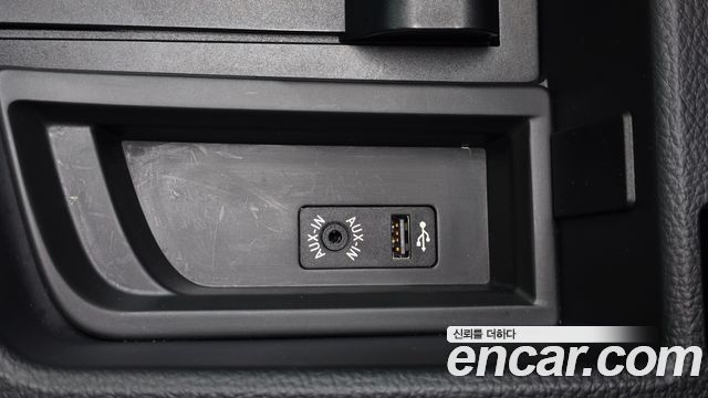 BMW 3-Series 2012 — photo 13