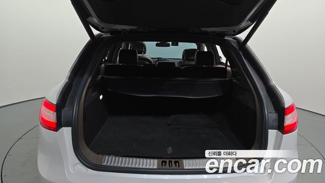 Lincoln MKX 2016 — photo 19