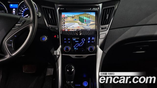 Hyundai Sonata 2012 — photo 14