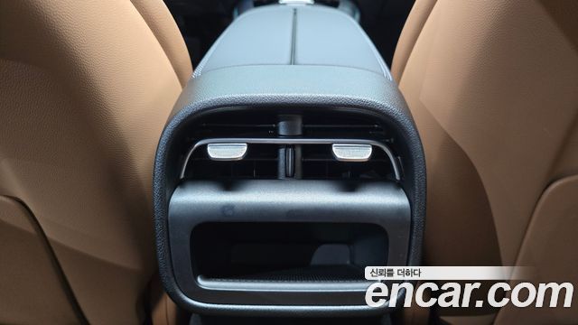 Mercedes-Benz E-Class 2026 — photo 31