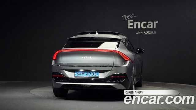 Kia EV6 2023 — photo 4