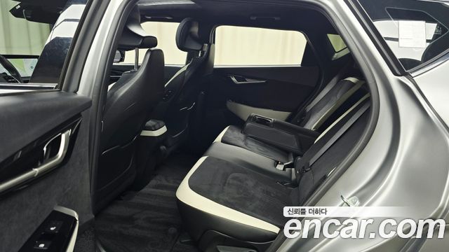 Kia EV6 2023 — photo 18
