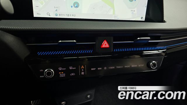 Kia EV6 2023 — photo 21