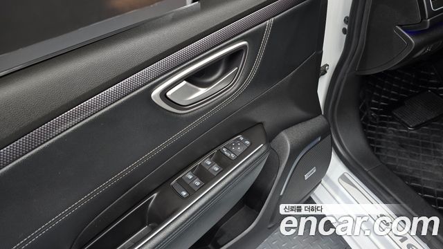 Renault Korea SM6 2016 — photo 23