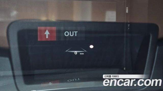 Genesis G80 2024 — photo 28