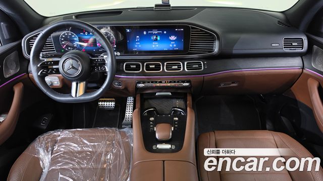 Mercedes-Benz GLS-Class 2025 — photo 7