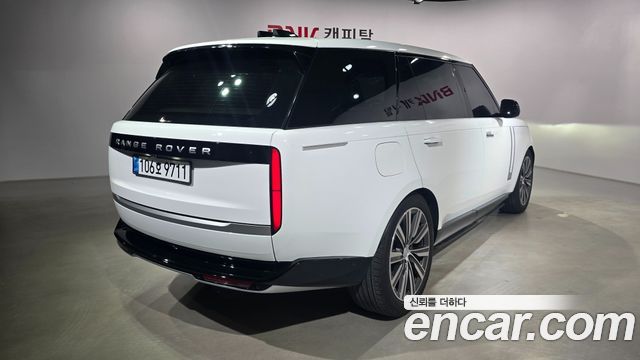 Land Rover Range Rover 2025 — photo 2