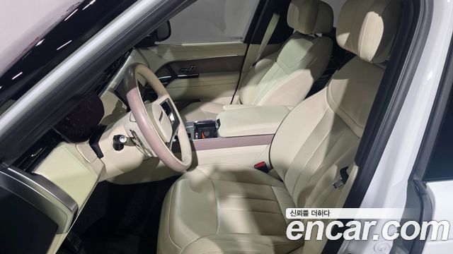 Land Rover Range Rover 2025 — photo 15