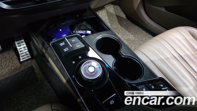Kia K8 2022 — photo 12