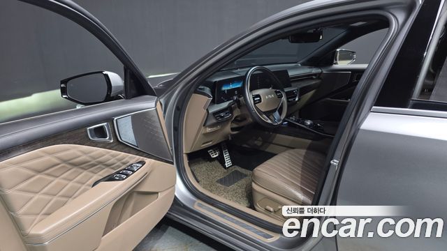 Kia K8 2022 — photo 13