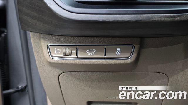 Kia K8 2022 — photo 27