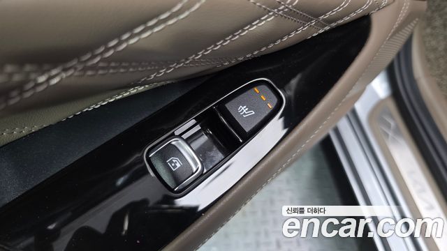 Kia K8 2022 — photo 29