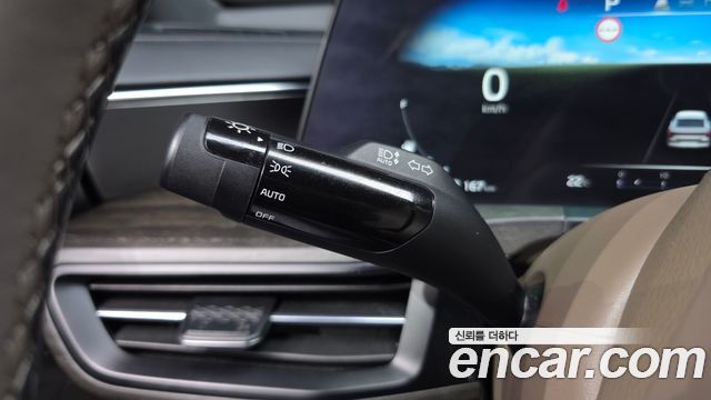 Kia K8 2022 — photo 31