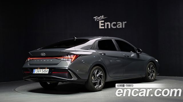 Hyundai AVANTE 2024 — photo 2