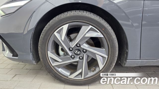 Hyundai AVANTE 2024 — photo 5