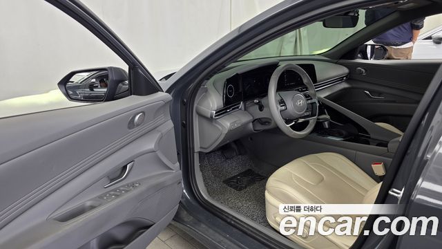 Hyundai AVANTE 2024 — photo 13