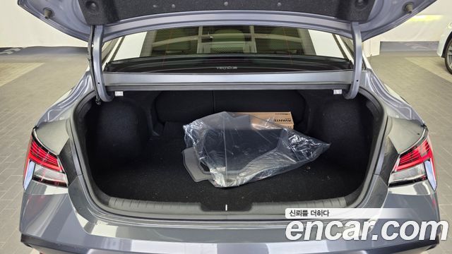 Hyundai AVANTE 2024 — photo 26