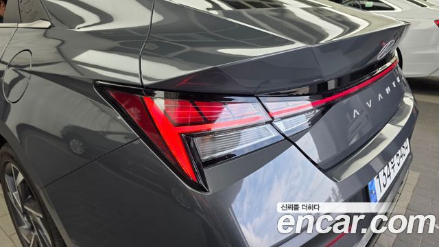 Hyundai AVANTE 2024 — photo 9