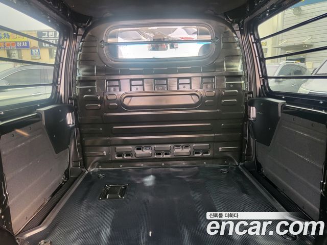 Hyundai Staria 2022 — photo 6
