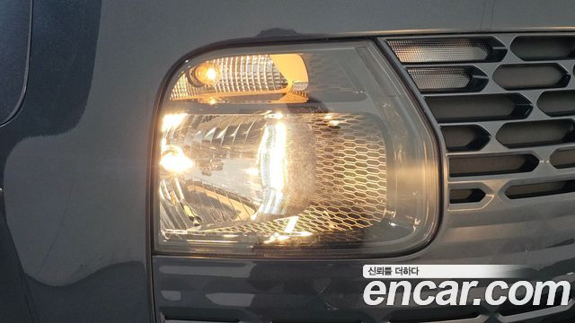 Hyundai Staria 2022 — photo 8