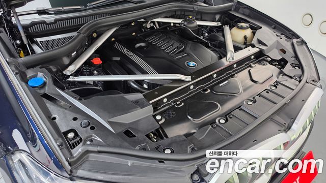 BMW X6 2021 — photo 6