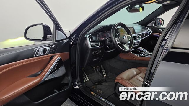 BMW X6 2021 — photo 13