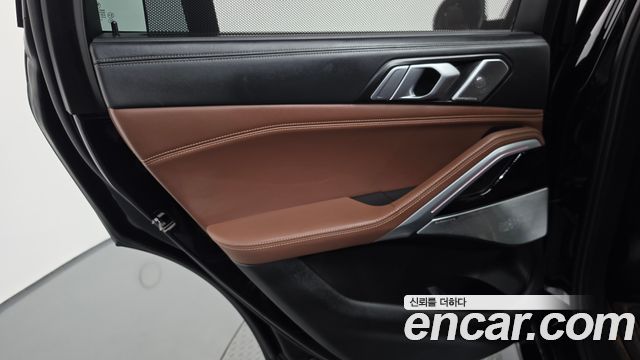 BMW X6 2021 — photo 15