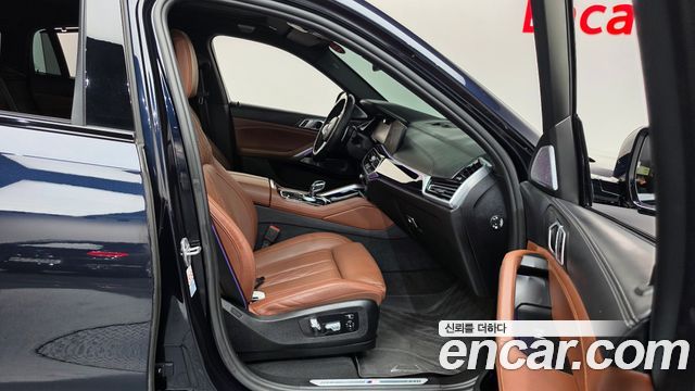 BMW X6 2021 — photo 16