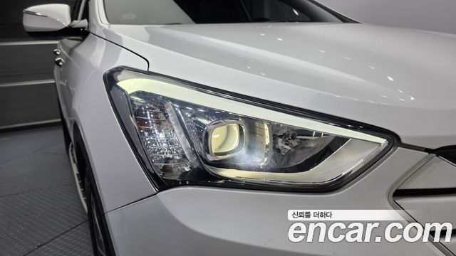 Hyundai Santafe 2014 — photo 8