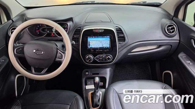 Renault Korea QM3 2018 — photo 10