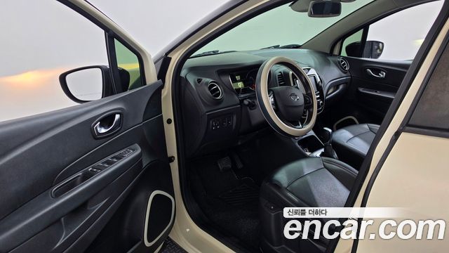 Renault Korea QM3 2018 — photo 13