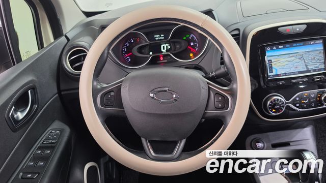 Renault Korea QM3 2018 — photo 19