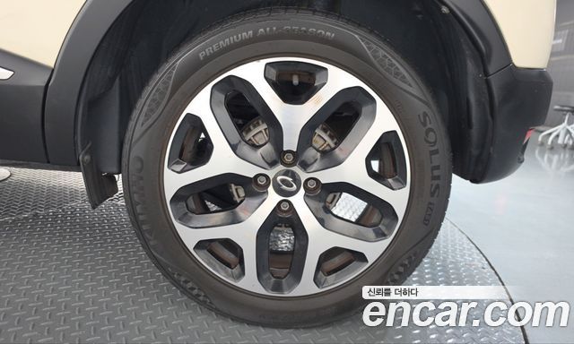 Renault Korea QM3 2018 — photo 7