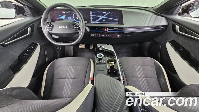 Kia EV6 2022 — photo 10