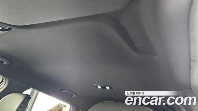 Kia EV6 2022 — photo 25