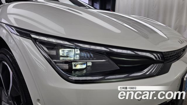 Kia EV6 2022 — photo 8