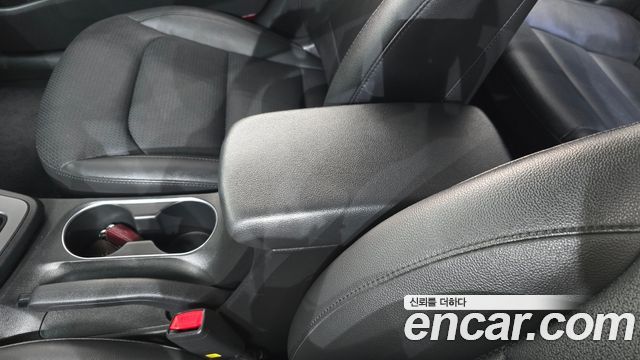 Hyundai AVANTE 2018 — photo 31