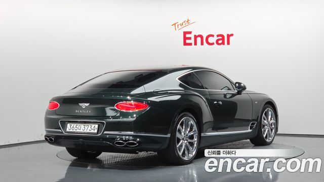 Bentley Continental 2020 — photo 2