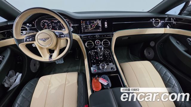 Bentley Continental 2020 — photo 10