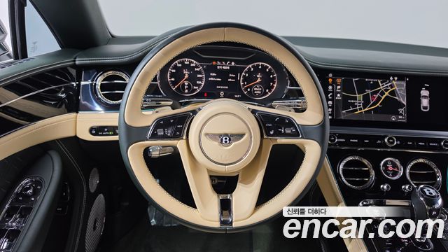 Bentley Continental 2020 — photo 20