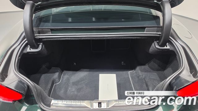 Bentley Continental 2020 — photo 24