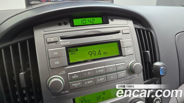 Hyundai Starex 2014 — photo 18