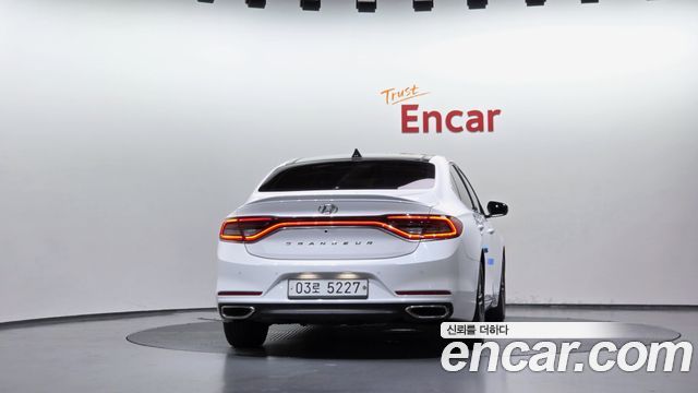Hyundai Grandeur 2018 — photo 4