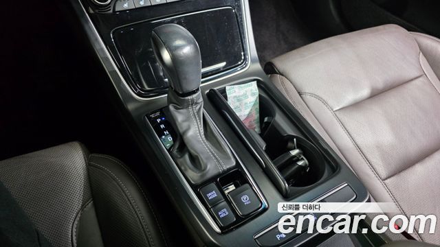 Hyundai Grandeur 2018 — photo 12