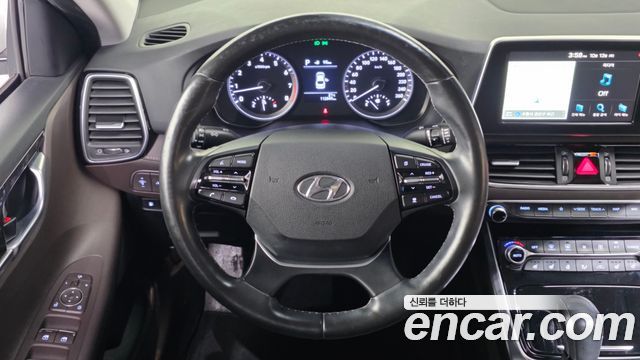 Hyundai Grandeur 2018 — photo 19